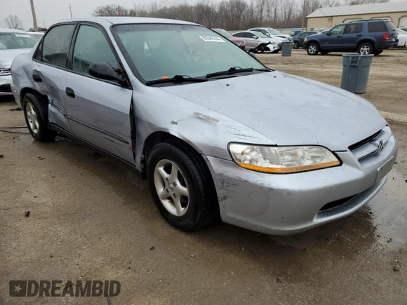 1998 Honda Accord DX z VIN 1HGCF8642WA186214, wystawiony jako Copart lot #86546144 z przebiegiem 233 786 mil mil oraz Szkoda całkowita • Salvage title. Historia ofert i sprzedaży dostępna na DreamBid. Obrazek 4.