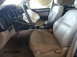 2006 Toyota 4Runner SR5 with VIN JTEZU14R960071972, listed as a Copart auction lot 51695005 with 214,976 mi miles and Salvage Title. Bid and sale history available at DreamBid. Image 7.