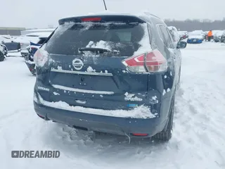 2014 Nissan Rogue S with VIN 5N1AT2MV2EC853126, listed as a IAAI auction lot 41612903 with 118,311 mi miles. Bid and sale history available at carsss.com. Image 4.