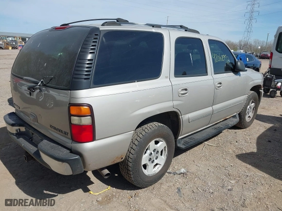 2004 Chevrolet Tahoe LT with VIN 1GNEK13Z44R135183, listed as a IAAI auction lot 42062992 with 248,360 mi miles. Bid and sale history available at carsss.com. Image 4.