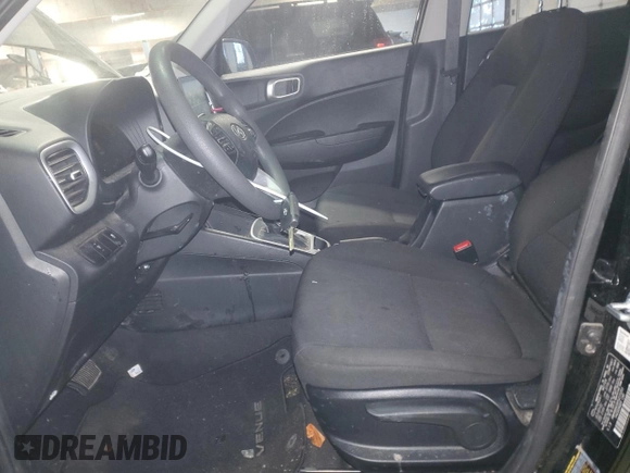2023 Hyundai Venue SE with VIN KMHRB8A3XPU215053, listed as a Copart auction lot 88431365 with 29,930 mi miles and Salvage Title. Bid and sale history available at DreamBid. Image 7.
