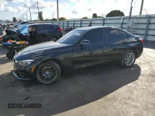 2017 BMW 3 Series 320i xDrive z VIN WBA8A3C38HA066726, wystawiony jako Copart lot #43956565 z przebiegiem 76 257 mil mil oraz Szkoda całkowita • Salvage title. Historia ofert i sprzedaży dostępna na DreamBid. Obrazek 1.