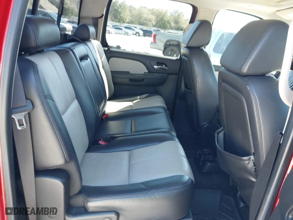 2008 GMC Sierra 1500 Work Truck with VIN 2GTEK13M381244200, listed as a IAAI auction lot 41601941 with 211,765 mi miles. Bid and sale history available at carsss.com. Image 8.