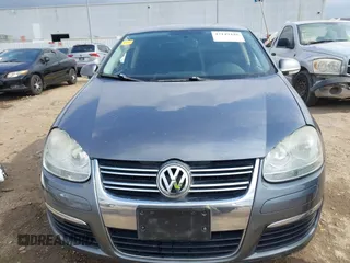2010 Volkswagen Jetta S with VIN 3VWJZ7AJ0AM019069, listed as a IAAI auction lot 42149448 with 201,157 mi miles and . Bid and sale history available at DreamBid. Image 12.