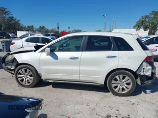2011 Acura RDX with VIN 5J8TB2H28BA003137, listed as a IAAI auction lot 41424309 with 135,458 mi miles. Bid and sale history available at carsss.com. Image 14.