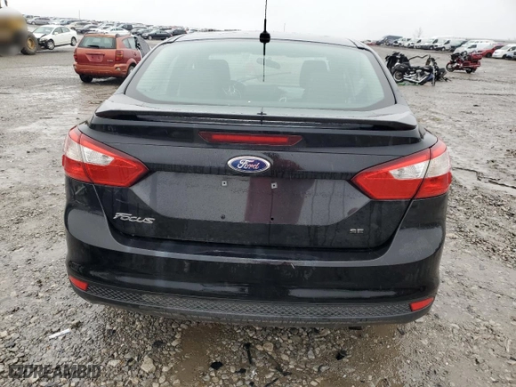 2014 Ford Focus SE with VIN 1FADP3F23EL125495, listed as a Copart auction lot 45010985 with 0 mi miles and Salvage Title. Bid and sale history available at carsss.com. Image 6.