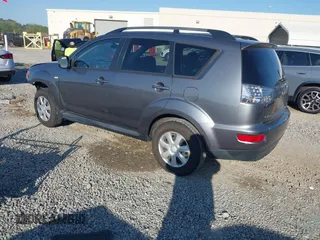 2012 Mitsubishi Outlander ES z VIN JA4AS2AW9CU016038, wystawiony jako IAAI lot #42051166 z przebiegiem 91 067 mil mil oraz . Historia ofert i sprzedaży dostępna na DreamBid. Obrazek 3.
