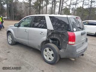 2004 Saturn VUE V6 with VIN 5GZCZ63454S859341, listed as a IAAI auction lot 41362164 with 211,600 mi miles. Bid and sale history available at carsss.com. Image 3.