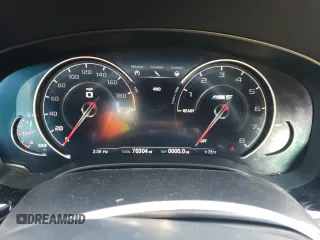 2019 BMW M5 Competition z VIN WBSJF0C58KB285038, wystawiony jako Copart lot #80848684 z przebiegiem 70 304 mil mil oraz Szkoda całkowita • Salvage title. Historia ofert i sprzedaży dostępna na DreamBid. Obrazek 9.