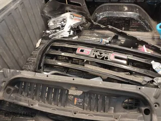 2020 GMC Sierra 1500 Elevation with VIN 3GTU9CEDXLG124359, listed as a IAAI auction lot 41363007 with 86,223 mi miles. Bid and sale history available at carsss.com. Image 12.