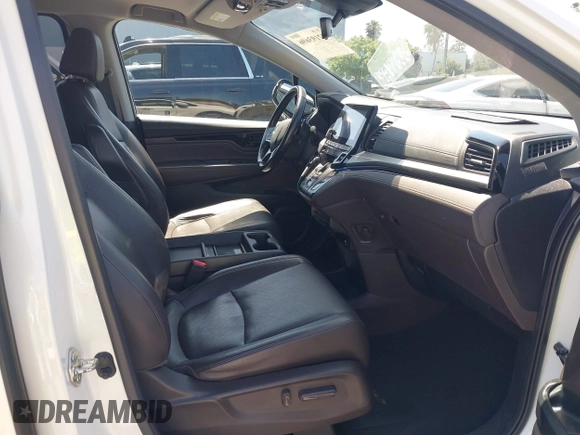 2018 Honda Odyssey Elite with VIN 5FNRL6H92JB005420, listed as a IAAI auction lot 42193696 with 78,623 mi miles and . Bid and sale history available at DreamBid. Image 5.