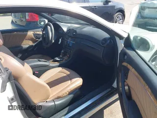 2007 Mercedes-Benz CLK-Class 5.5L with VIN WDBTJ72H27F208540, listed as a IAAI auction lot 41667926 with 237,484 mi miles. Bid and sale history available at carsss.com. Image 5.