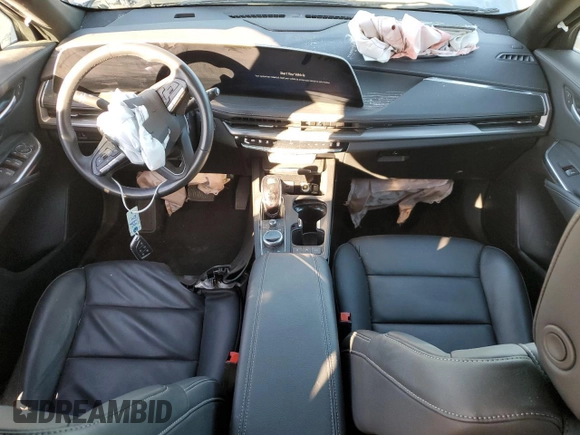 2024 Cadillac XT4 FWD Premium Luxury z VIN 1GYFZCR47RF126643, wystawiony jako Copart lot #50268745 z przebiegiem 24 583 mil mil oraz Czysty tytuł • Clean title. Historia ofert i sprzedaży dostępna na DreamBid. Obrazek 8.