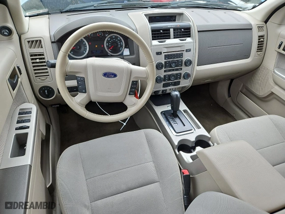 2011 Ford Escape XLT with VIN 1FMCU9DG1BKA07927, listed as a Copart auction lot 51690745 with 117,219 mi miles and Salvage Title. Bid and sale history available at carsss.com. Image 8.