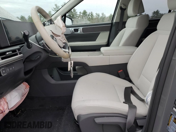 2024 Hyundai Santa Fe SE with VIN 5NMP1DGL4RH012202, listed as a Copart auction lot 81751874 with 5,940 mi miles and Salvage title. Bid and sale history available at DreamBid. Image 7.