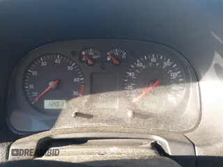 2003 Volkswagen Jetta GLS с VIN 3VWSK69M93M120499, выставлен на аукционе IAAI как лот 41493310 с пробегом 189 532 миль миль и . История ставок и продаж доступна на DreamBid. Изображение 7.
