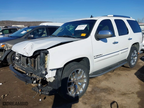 2007 GMC Yukon Denali with VIN 1GKFK63877J208510, listed as a IAAI auction lot 41625612 with 218,270 mi miles. Bid and sale history available at carsss.com. Image 19.