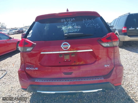 2017 Nissan Rogue SL with VIN JN8AT2MT1HW134475, listed as a IAAI auction lot 41762159 with 163,689 mi miles. Bid and sale history available at carsss.com. Image 16.