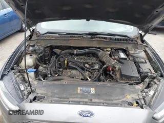 2013 Ford Fusion SE with VIN 3FA6P0HR0DR285481, listed as a IAAI auction lot 42119022 with 128,737 mi miles. Bid and sale history available at carsss.com. Image 10.