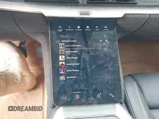 2023 Lucid Air Grand Touring z VIN 50EA1GBA6PA005316, wystawiony jako IAAI lot #41591359 z przebiegiem 4571 mil mil oraz . Historia ofert i sprzedaży dostępna na DreamBid. Obrazek 19.