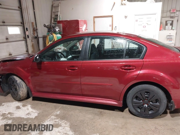 2013 Subaru Legacy 2.5i z VIN 4S3BMCA67D3005623, wystawiony jako IAAI lot #42302130 z przebiegiem Nie podano mil oraz . Historia ofert i sprzedaży dostępna na DreamBid. Obrazek 14.