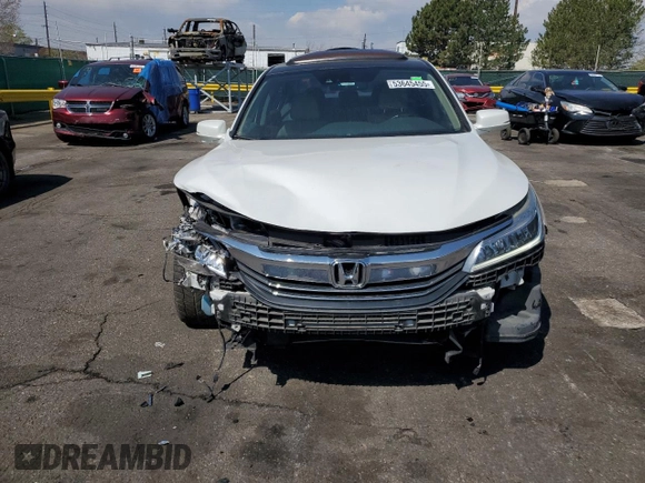 2017 Honda Accord Touring with VIN 1HGCR3F98HA021731, listed as a Copart auction lot 53645455 with 130,907 mi miles and Salvage title. Bid and sale history available at DreamBid. Image 5.