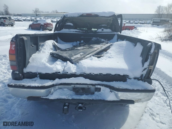 2007 GMC Sierra 1500 Classic SLE1 with VIN 1GTEK19B47E106815, listed as a Copart auction lot 45221575 with NaN miles and Clean Title. Bid and sale history available at carsss.com. Image 6.