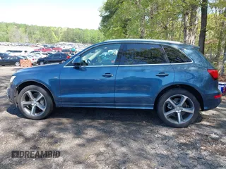 2015 Audi Q5 Premium Plus z VIN WA1DGAFP8FA088753, wystawiony jako IAAI lot #41983265 z przebiegiem 55 077 mil mil oraz . Historia ofert i sprzedaży dostępna na DreamBid. Obrazek 14.