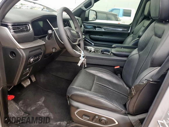 2022 Jeep Wagoneer Series III with VIN 1C4SJUDT4NS168124, listed as a Copart auction lot 59951125 with 30,097 mi miles and Salvage title. Bid and sale history available at DreamBid. Image 7.