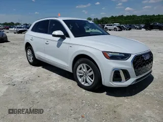 2023 Audi Q5 S line Premium z VIN WA1GAAFY2P2105890, wystawiony jako Copart lot #55735335 z przebiegiem 23 726 mil mil oraz Szkoda całkowita • Salvage title. Historia ofert i sprzedaży dostępna na DreamBid. Obrazek 14.