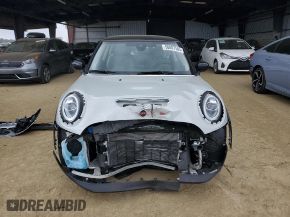 2021 MINI Hardtop Cooper SE with VIN WMWXP3C08M2N53266, listed as a Copart auction lot 50807505 with 16,529 mi miles and Salvage Title. Bid and sale history available at DreamBid. Image 5.