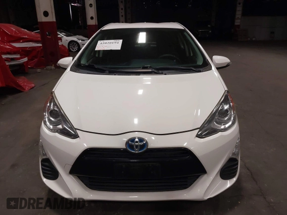 2016 Toyota Prius One z VIN JTDKDTB33G1121647, wystawiony jako IAAI lot #42020194 z przebiegiem 72 535 mil mil oraz . Historia ofert i sprzedaży dostępna na DreamBid. Obrazek 6.