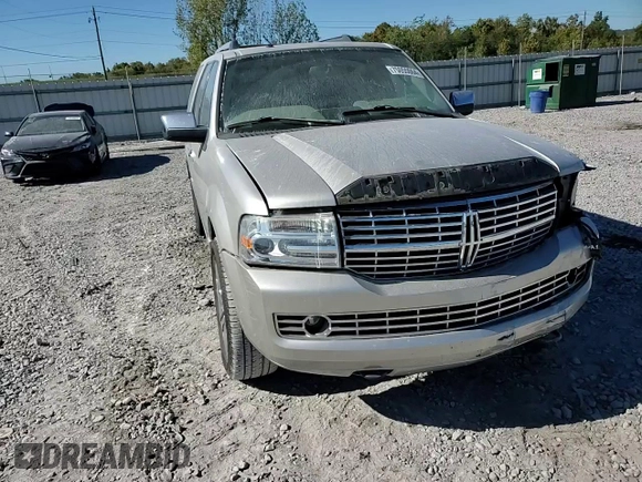 2007 Lincoln Navigator with VIN 5LMFU28547LJ06060, listed as a Copart auction lot 75055064 with 168,710 mi miles and Salvage title. Bid and sale history available at DreamBid. Image 11.