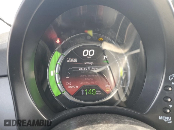 2017 FIAT 500e z VIN 3C3CFFGE6HT699377, wystawiony jako Copart lot #83835404 z przebiegiem 55 273 mil mil oraz Szkoda całkowita • Salvage title. Historia ofert i sprzedaży dostępna na DreamBid. Obrazek 9.