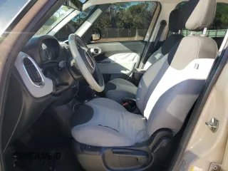 2014 FIAT 500L Easy with VIN ZFBCFABH5EZ028323, listed as a Copart auction lot 85575284 with 168,209 mi miles and Clean Title. Bid and sale history available at carsss.com. Image 7.