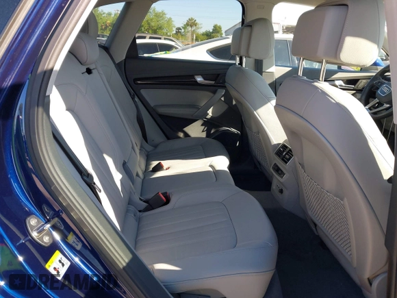 2019 Audi Q5 Prestige with VIN WA1CNAFY4K2021839, listed as a IAAI auction lot 41764032 with 30,704 mi miles. Bid and sale history available at carsss.com. Image 8.