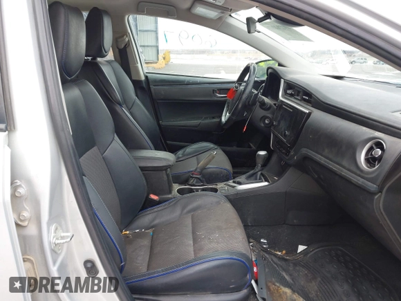 2019 Toyota Corolla L z VIN 5YFBURHE7KP928799, wystawiony jako IAAI lot #41232273 z przebiegiem 130 733 mil mil oraz . Historia ofert i sprzedaży dostępna na DreamBid. Obrazek 5.