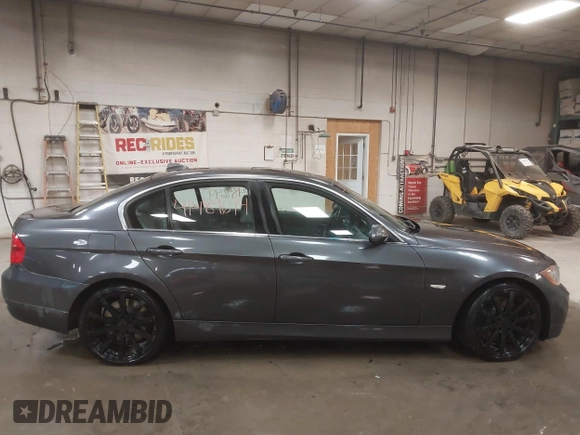 2007 BMW 3 Series 335xi with VIN WBAVD53537A007900, listed as a IAAI auction lot 41489694 with Not Provided miles and . Bid and sale history available at carsss.com. Image 14.
