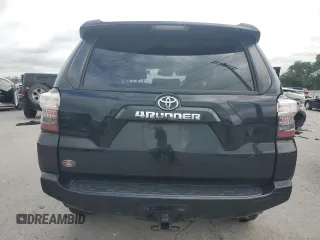 2022 Toyota 4Runner SR5 Premium with VIN JTENU5JR4N5995179, listed as a Copart auction lot 61040735 with 77,137 mi miles and Salvage title. Bid and sale history available at DreamBid. Image 6.