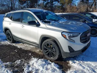 2021 GMC Terrain SLE with VIN 3GKALMEV7ML319092, listed as a IAAI auction lot 41326649 with 34,000 mi miles and . Bid and sale history available at carsss.com. Image 1.