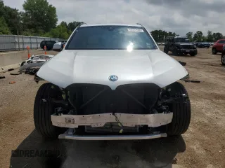 2022 BMW X5 xDrive45e with VIN 5UXTA6C06N9J13414, listed as a Copart auction lot 60317535 with 53,767 mi miles and Salvage title. Bid and sale history available at DreamBid. Image 5.