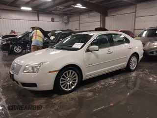2008 Mercury Milan Premier with VIN 3MEHM08Z38R604372, listed as a IAAI auction lot 41131598 with 104,302 mi miles and . Bid and sale history available at DreamBid. Image 2.