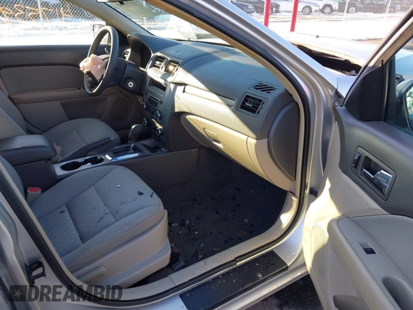 2012 Ford Fusion S with VIN 3FAHP0GA1CR150898, listed as a IAAI auction lot 41753960 with 52,427 mi miles. Bid and sale history available at carsss.com. Image 5.