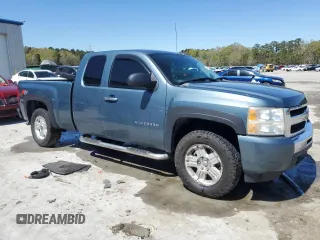 2010 Chevrolet Silverado 1500 LT with VIN 1GCSKSE37AZ150993, listed as a Copart auction lot 50356515 with 110,584 mi miles and Salvage Title. Bid and sale history available at DreamBid. Image 4.