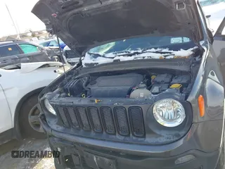 2017 Jeep Renegade Latitude with VIN ZACCJBBBXHPG26584, listed as a IAAI auction lot 41571110 with 75,484 mi miles. Bid and sale history available at carsss.com. Image 10.