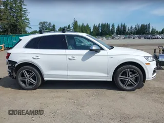 2018 Audi SQ5 Prestige z VIN WA1C4AFY4J2124874, wystawiony jako IAAI lot #42442773 z przebiegiem 86 612 mil mil oraz . Historia ofert i sprzedaży dostępna na DreamBid. Obrazek 14.