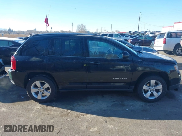 2016 Jeep Compass Sport with VIN 1C4NJCBA8GD560507, listed as a IAAI auction lot 41819228 with 123,294 mi miles and . Bid and sale history available at DreamBid. Image 13.