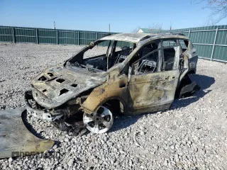 2014 Ford Escape SE with VIN 1FMCU9GX0EUB86126, listed as a Copart auction lot 42416945 with 0 mi miles and Non Repairable. Bid and sale history available at carsss.com. Image 1.