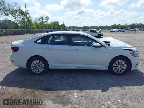 2020 Volkswagen Jetta S with VIN 3VWC57BU8LM079178, listed as a IAAI auction lot 42298744 with 47,044 mi miles and . Bid and sale history available at DreamBid. Image 14.