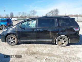 2014 Toyota Sienna SE with VIN 5TDXK3DC3ES521202, listed as a IAAI auction lot 41579320 with 182,982 mi miles and . Bid and sale history available at DreamBid. Image 14.